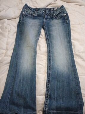 Miss Me Flared Wide-Leg Jeans in Blue Faded Wash